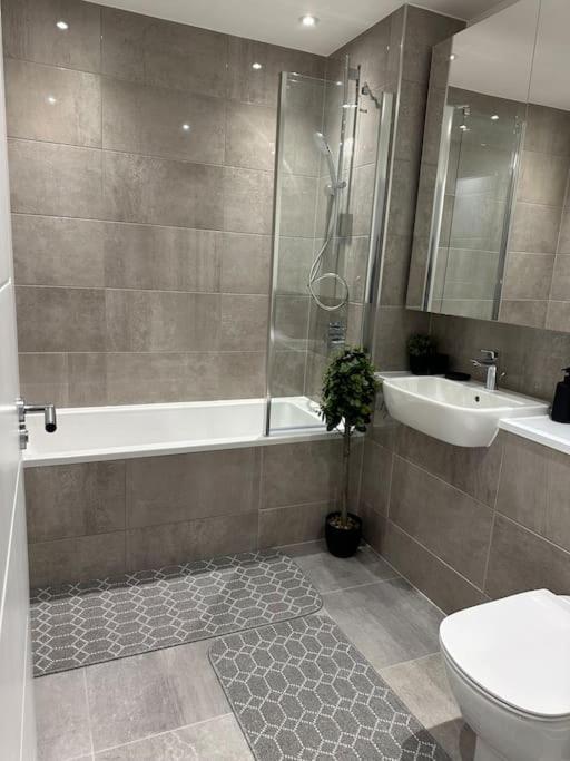 Amazing 3bedroom Flat